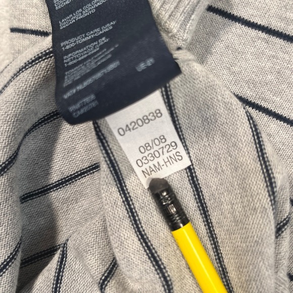 Lot of 2 Y2k Tommy Hilfiger‎ Sweater Vest Striped Sleeveless Knit Top Men's XL - Picture 8 of 9